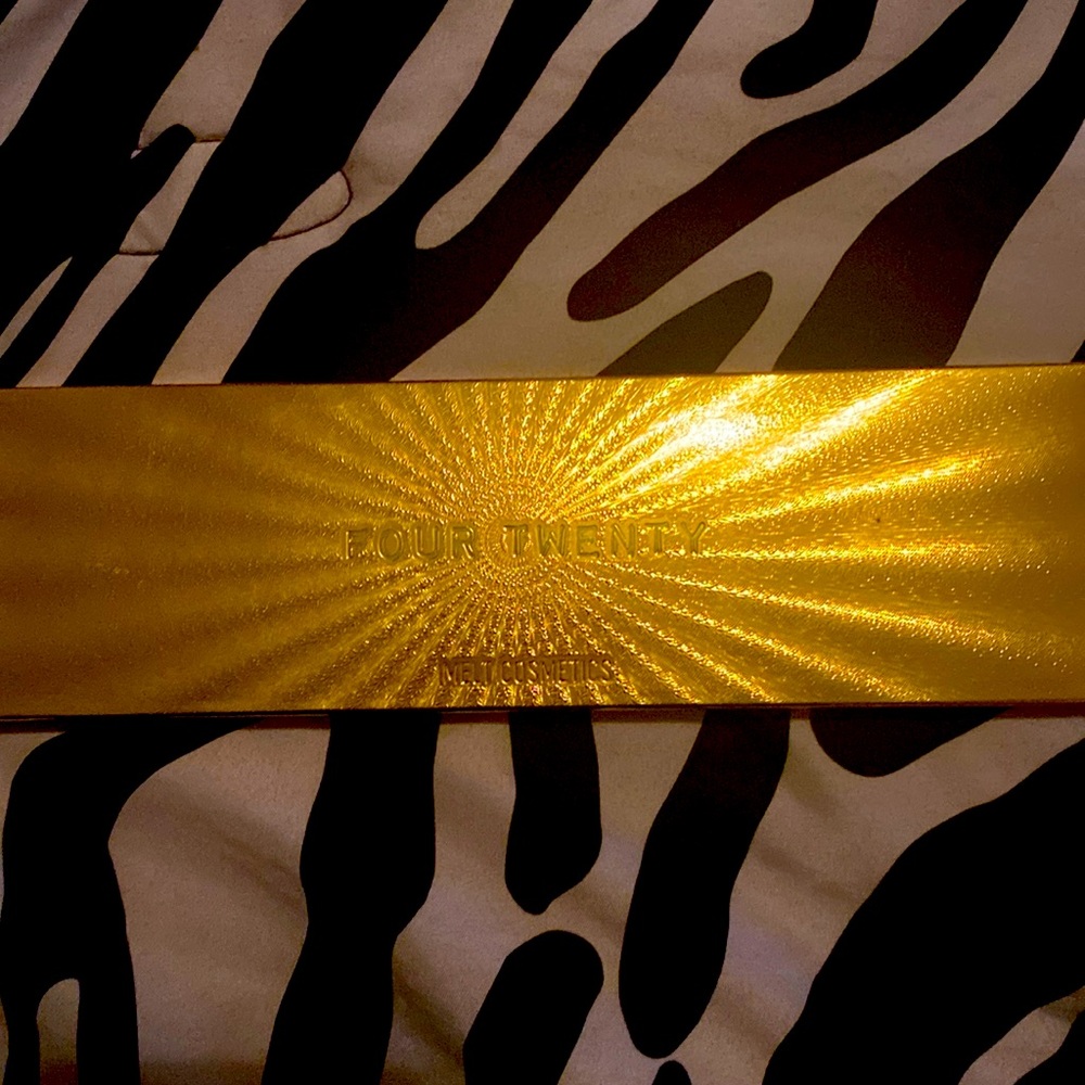 Melt Cosmetics Four Twenty palette